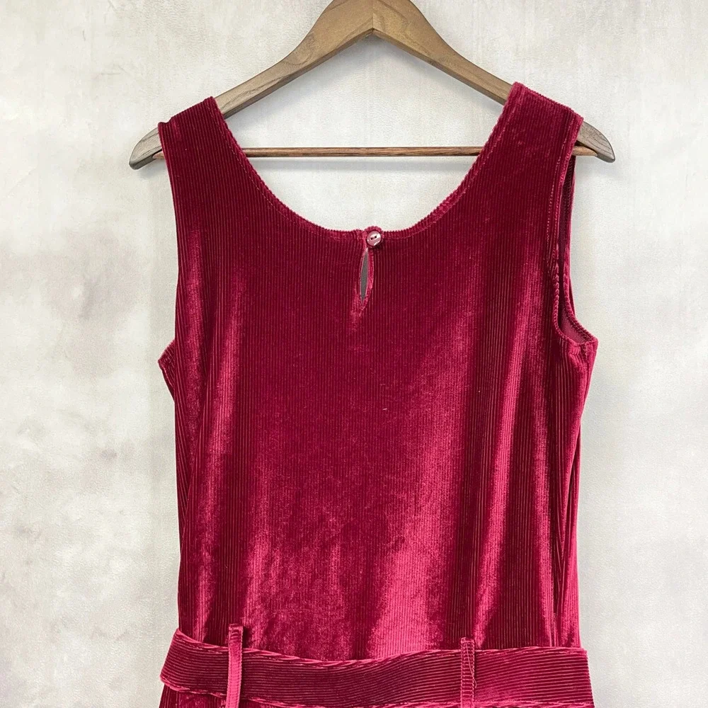 Vintage Newport News Jumpsuit Women Large Red Velvet Ribbed Stretch Minimalist